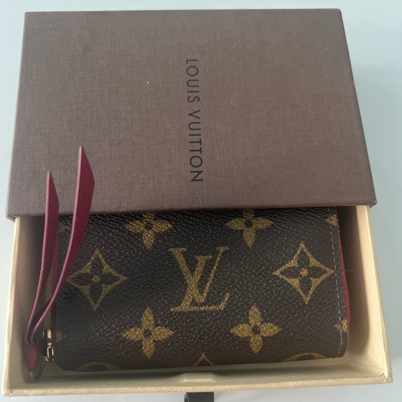 Louis Vuitton wallet - Picture 2 of 5